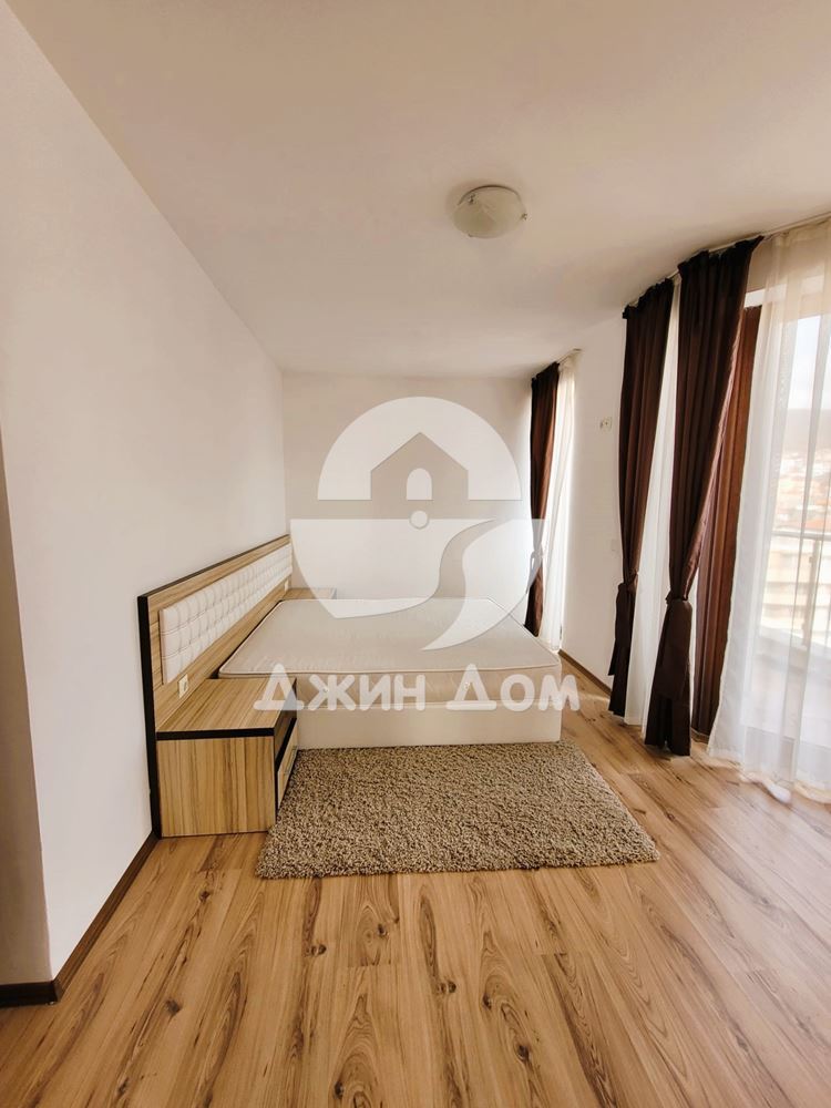 Tристаен пентхаус с ПАНОРАМА МОРЕ И ПЛАНИНА в Милениум, Свети Влас - 0