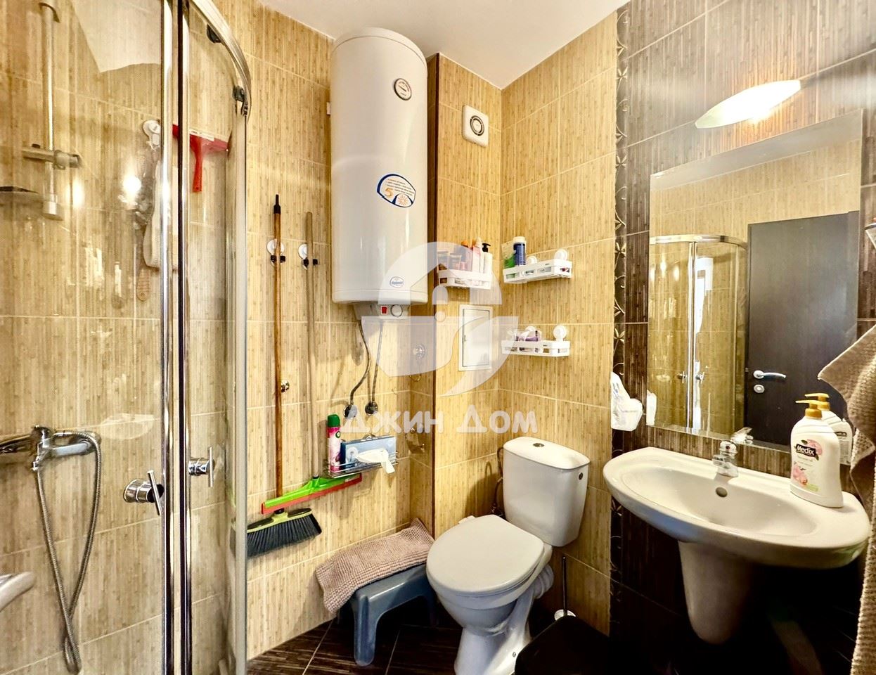 Просторен двустаен апартамент в к-с Хармони Сюитс 1, к.к. Слънчев бряг - 0