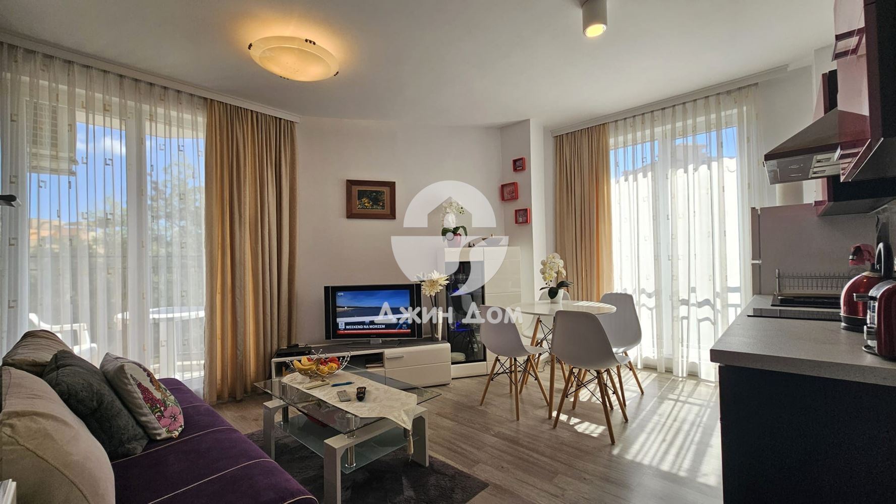 Двустаен апартамент с НИСКА ТАКСА в к-с Голдън Дей 2, к.к. Сл. бряг - 0