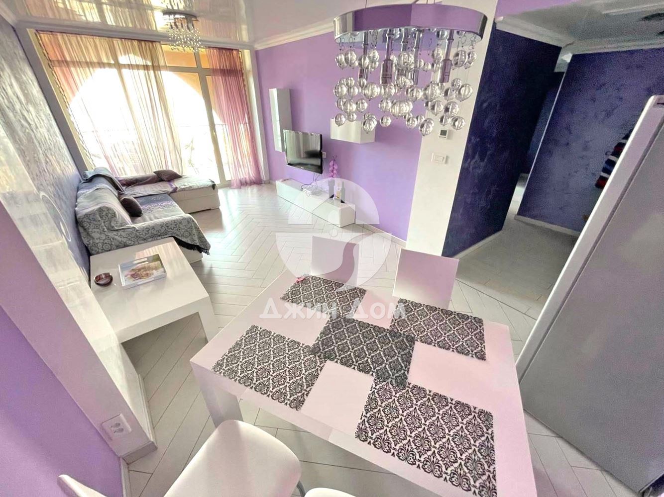 Просторен тристаен апартамент с ПАНОРАМА МОРЕ в Атриум Бийч, Елените - 0