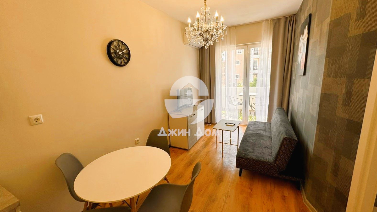 Обзаведен двустаен апартамент в к-с „Домус Екстра“, гр. Свети Влас - 0