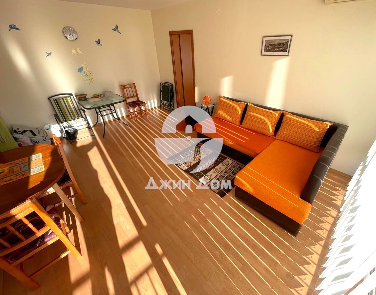 Двустаен апартамент в к-с „Краун Форт“, гр. Свети Влас - 0