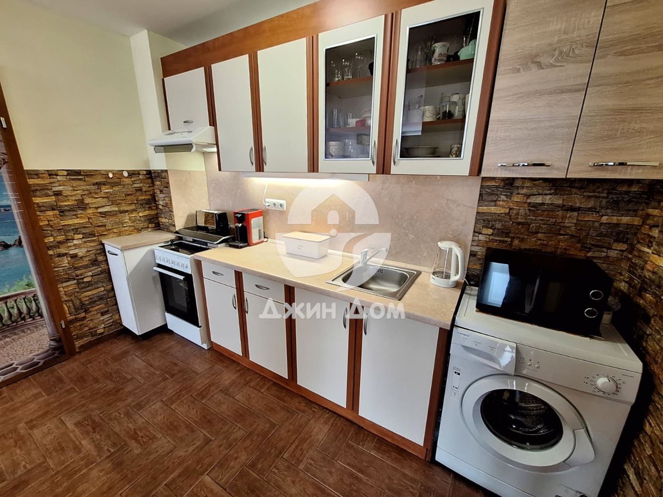 Двустаен апартамент с ГЛЕДКА МОРЕ в к-с Панорама Форт Бийч, гр. Свети Влас - 0