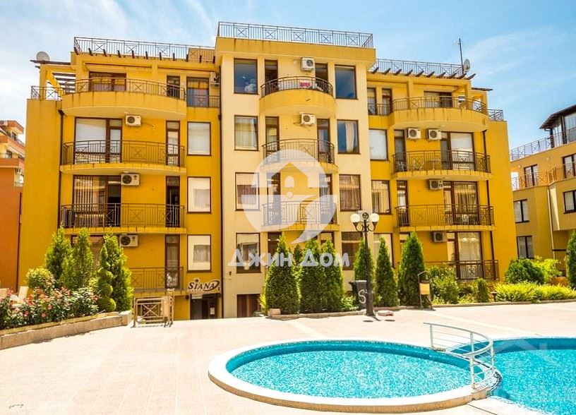 Тристаен апартамент с ГЛЕДКА МОРЕ в к-с Сиана 2, гр. Свети Влас - 0