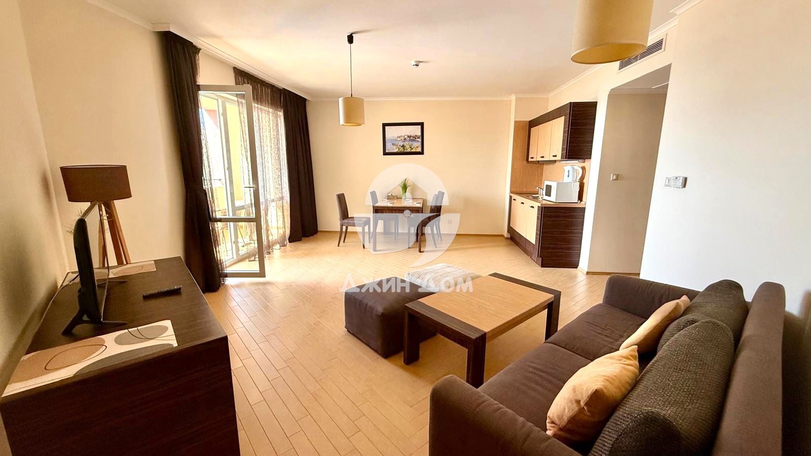 Двустаен aпартамент с ПАНОРАМА МОРЕ в к-с Маджестик“ к.к. Слънчев бряг - 0