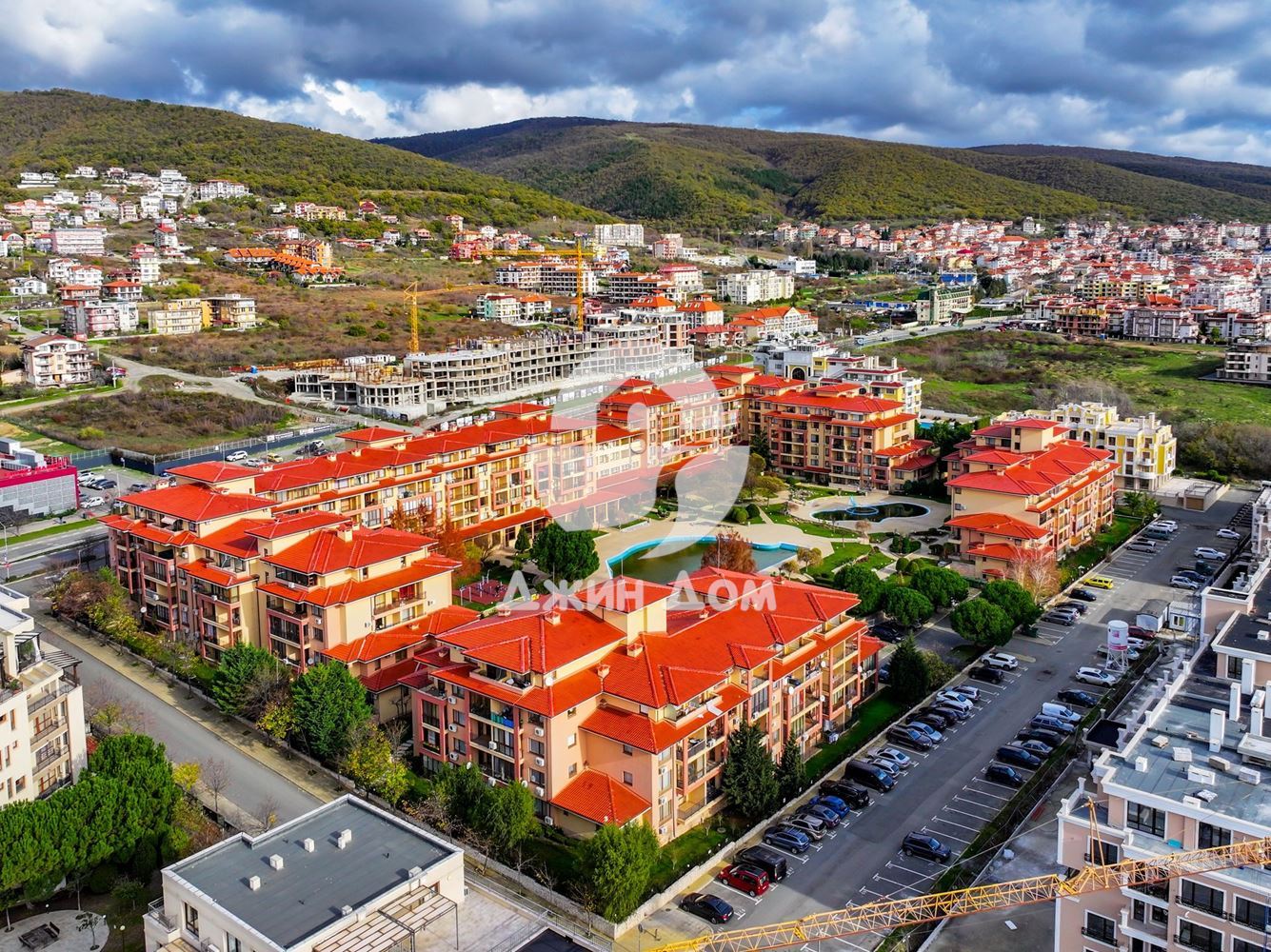 Двустаен апартамент в к-с „Меджик Дриймс“, гр. Свети Влас - 0