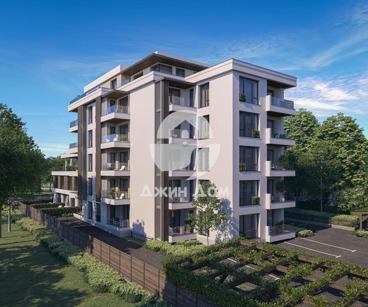 Просторен тристаен апартамент в к-с „Парадайз Резиденс“, гр. Несебър - 0