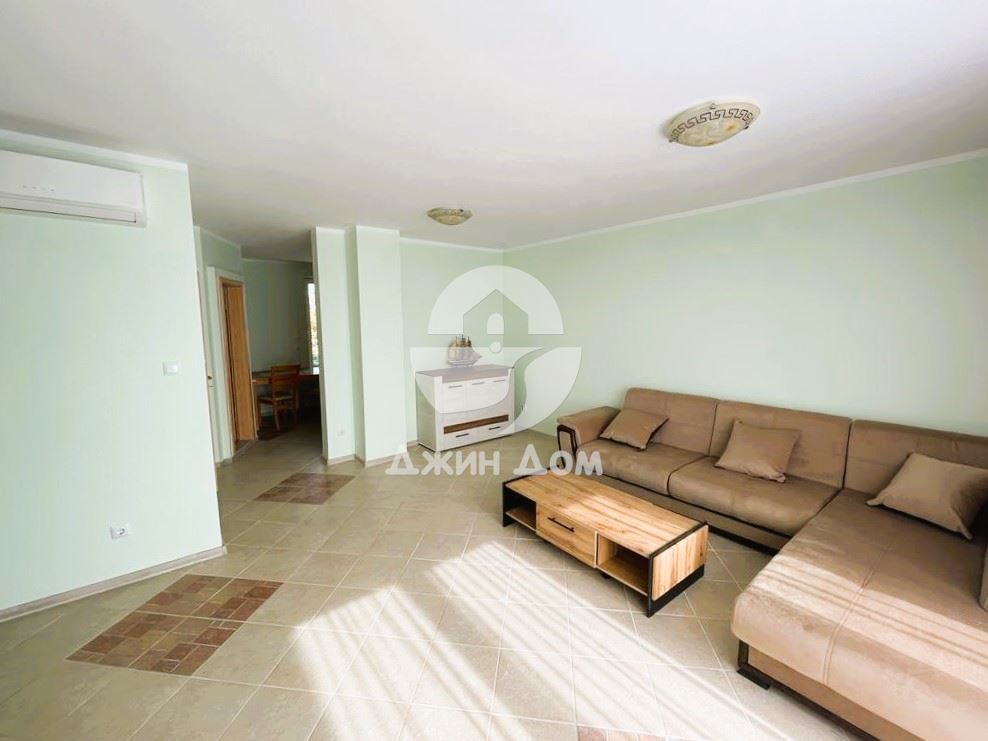 Тристаен пентхаус с ПАНОРАМА МОРЕ в к-с „Оазис“, с. Равда - 0