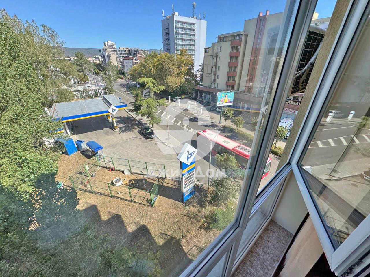 Едностаен апартамент в к-с „Флорес Парк“, к.к. Слънчев бряг - 0