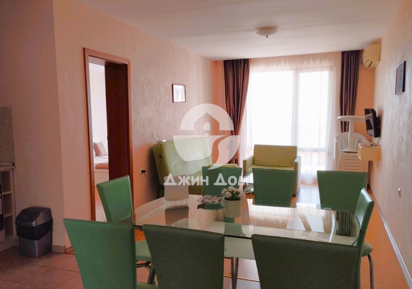 Апартамент с ПАНОРАМА МОРЕ в к-с Престиж Форт Бийч, Свети Влас - 0