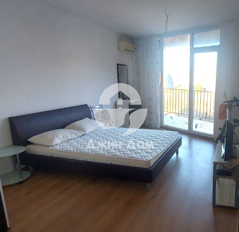 Просторен едностаен апартамент в к-с „Съни Вю Саут“, к.к. Слънчев бряг - 0