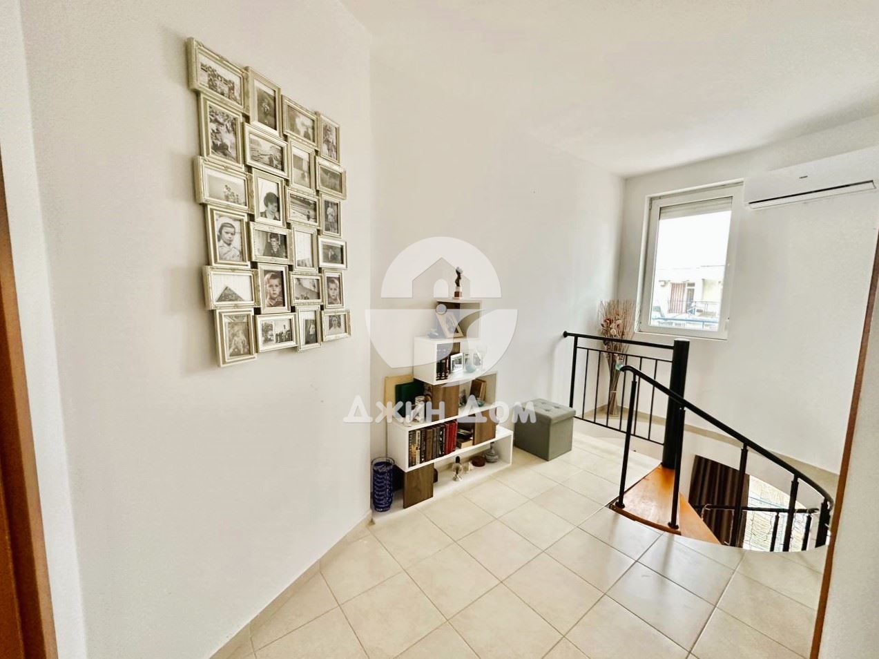 Просторен четиристаен мезонет в к-с Съни Дей 3, к.к. Слънчев бряг - 0