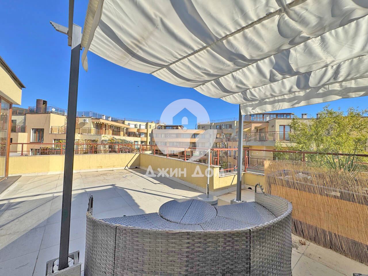 Стилен двустаен апартамент в к-с „Антония“, гр. Свети Влас - 0