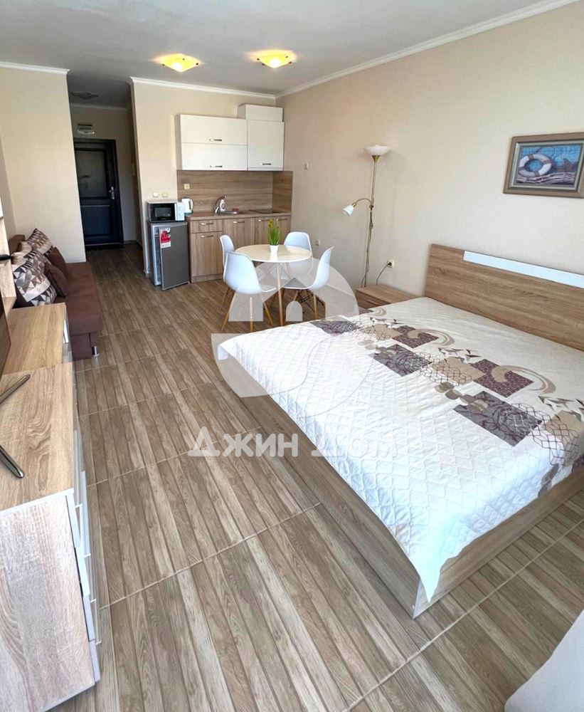 Едностаен апартамент с ГЛЕДКА МОРЕ в к-с „Сън Уейв“, гр. Свети Влас - 0