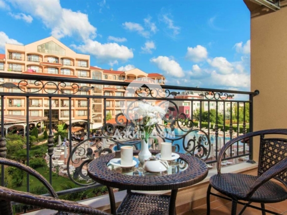 Просторни тристайни апартаменти в к-с Диамант Резиденс, Слънчев бряг - 0