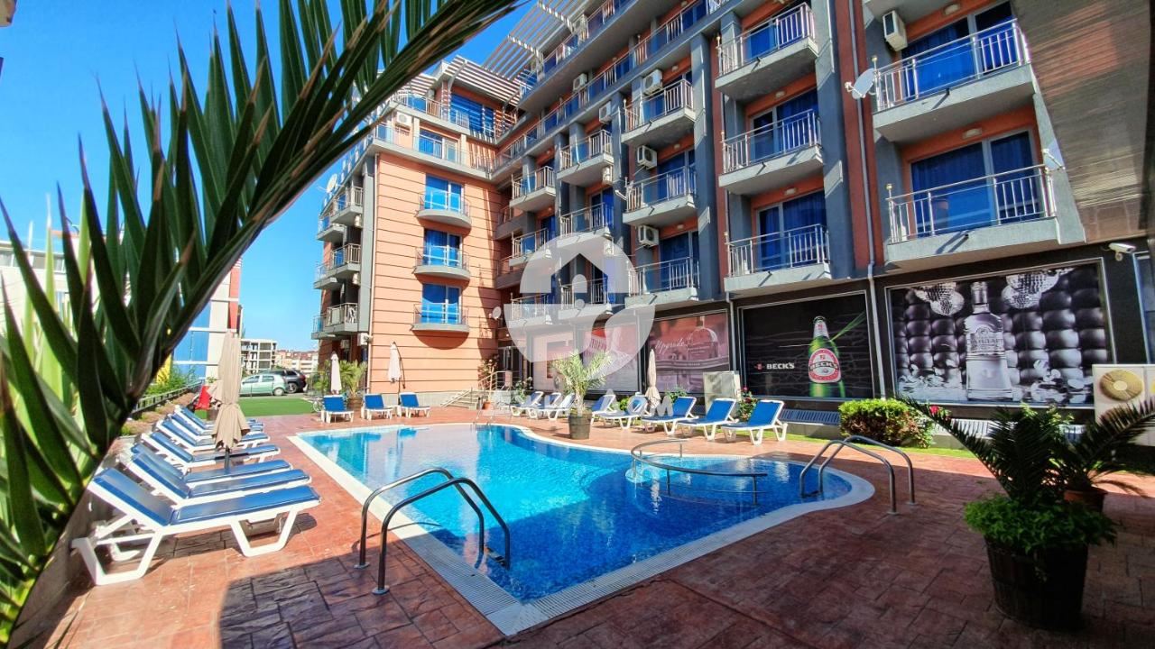 Тристаен апартамент в к-с „Какао Резиденс“, к.к. Слънчев бряг - 0