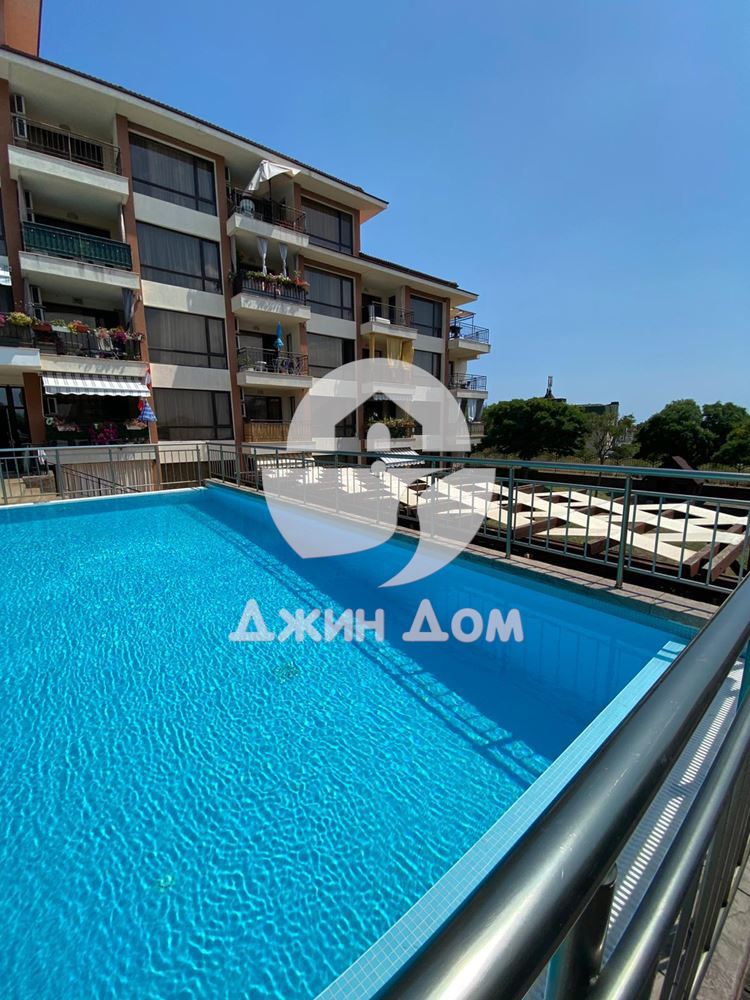 Едностаен апартамент в к-с Макон Резидънс Уелнес и Спа, гр. Свети Влас - 0