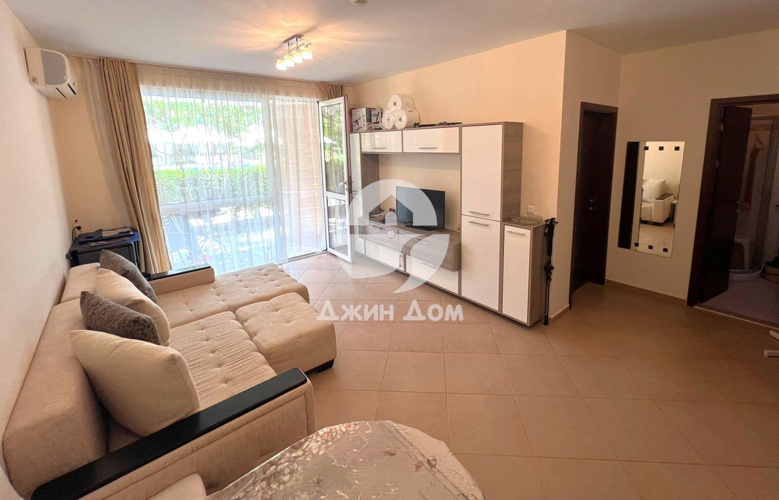 Обзаведен двустаен апартамент в к-с „Слънце и Море“, к.к. Слънчев бряг - 0