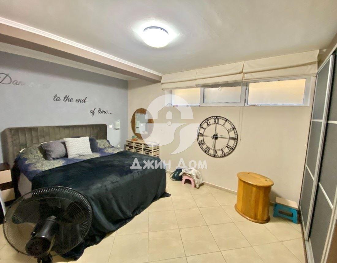 Четиристаен апартамент в жилищна сграда с ГЛЕДКА МОРЕ, гр. Свети Влас - 0