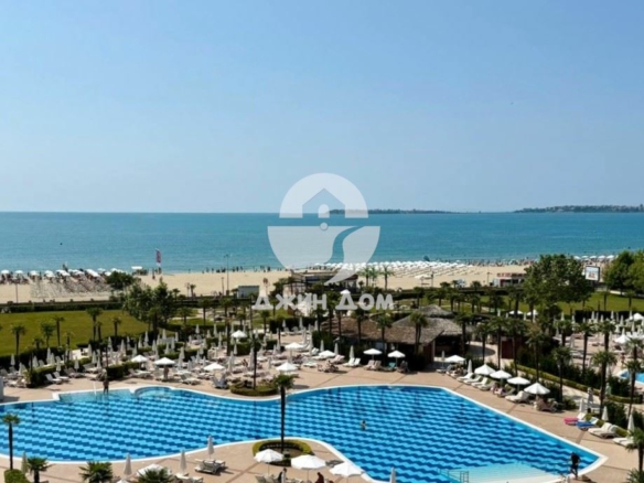 Двустаен aпартамент с ПАНОРАМА МОРЕ в к-с Маджестик“ к.к. Слънчев бряг - 0