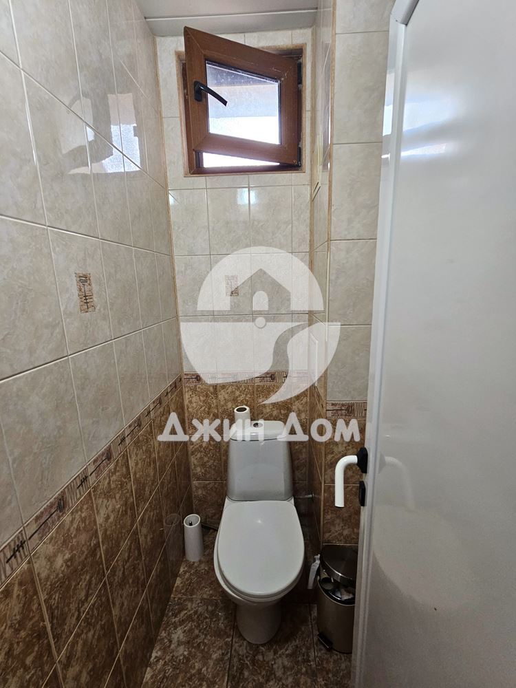 Просторен обзаведен етаж от къща, гр. Несебър - 0