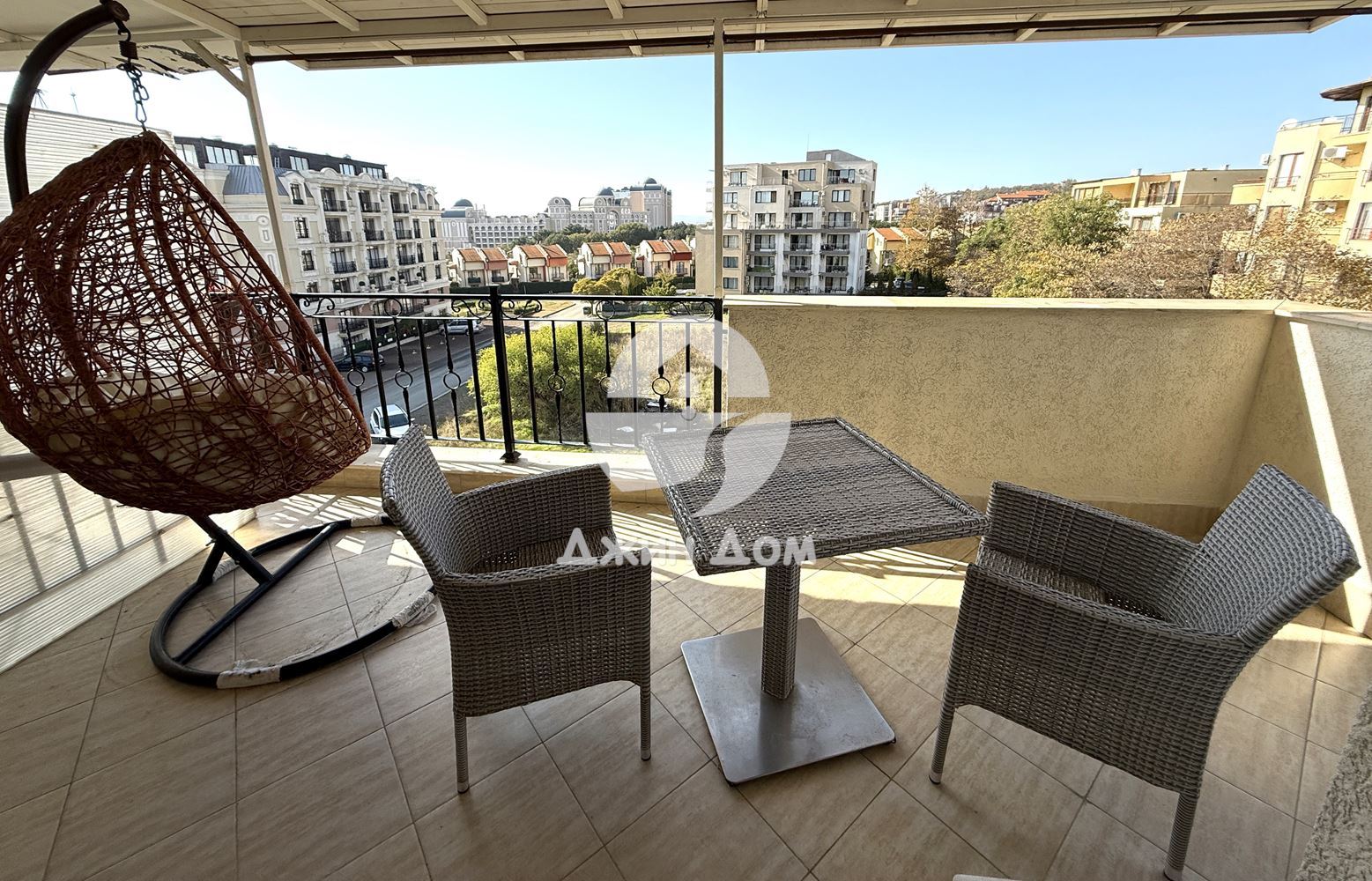 Двустаен апартамент с ГЛЕДКА ПЛАНИНА в к-с „Саут Бей“, гр. Свети Влас - 0