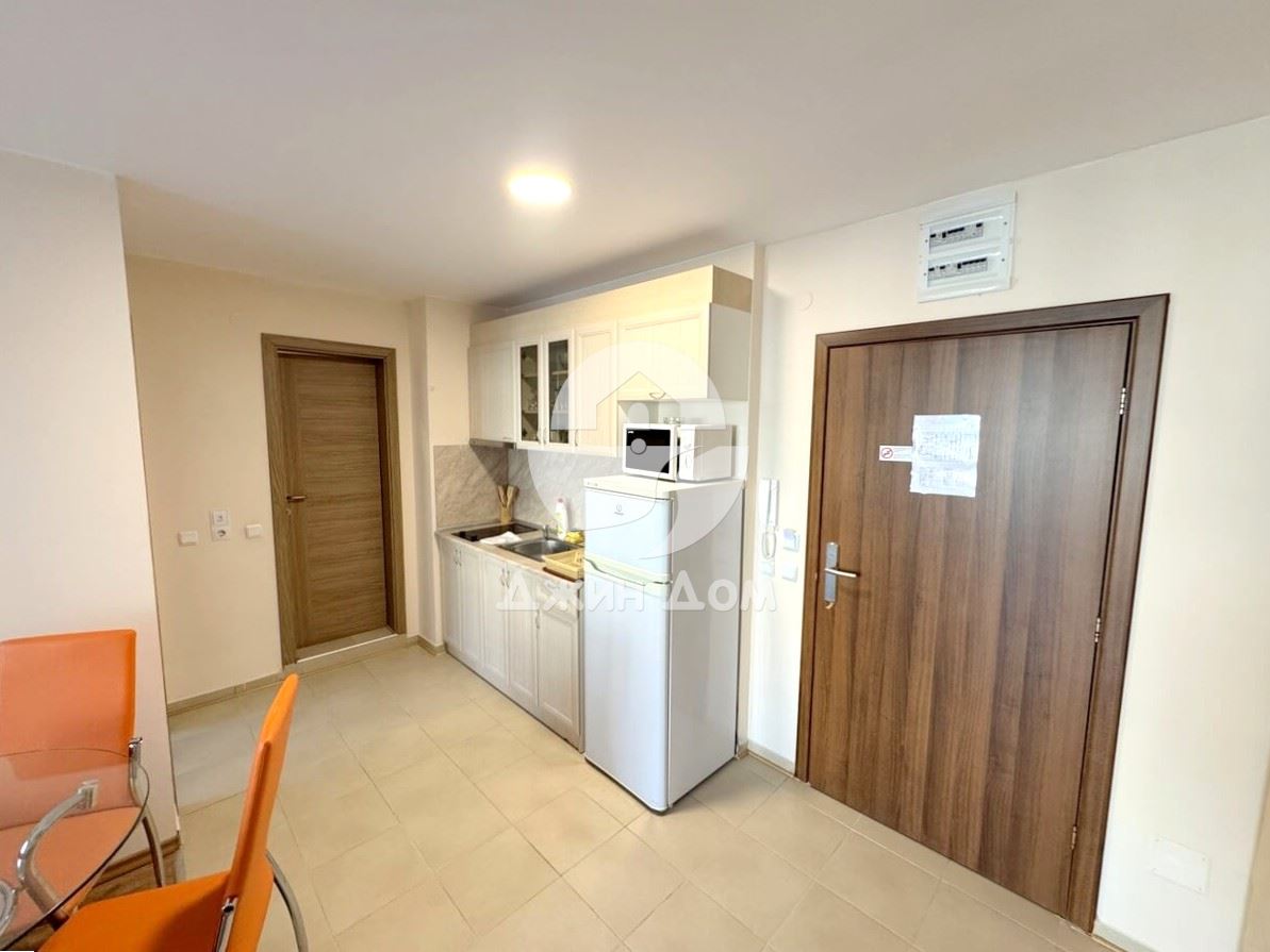 Двустаен апартамент с ГЛЕДКА МОРЕ в к-с Премиер Форт Бийч, Св. Влас - 0