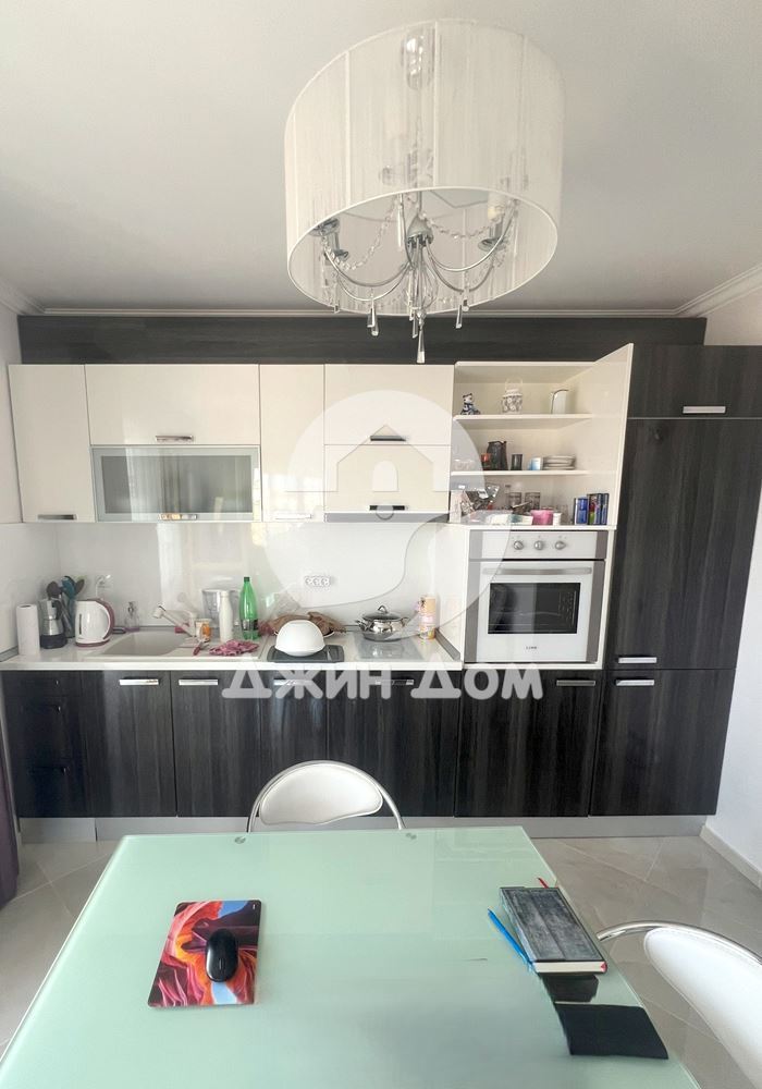 Тристаен апартамент с ГЛЕДКА МОРЕ в к-с Вила Флоренция, гр. Свети Влас - 0