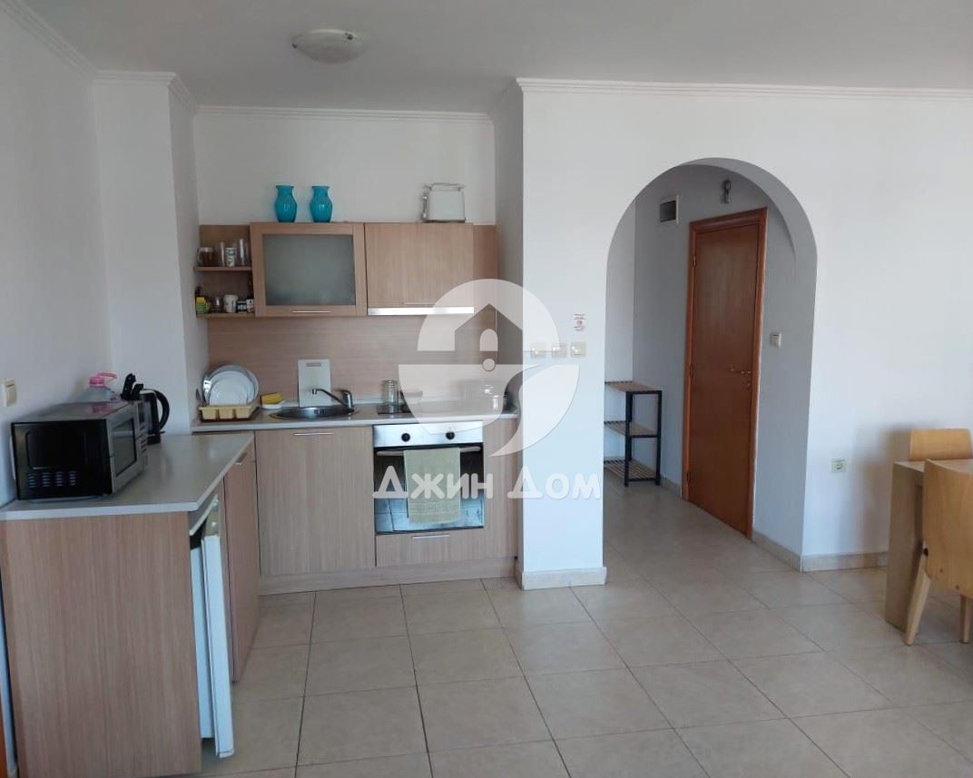 Тристаен апартамент в к-с „Воденицата“, Св. Влас - 0