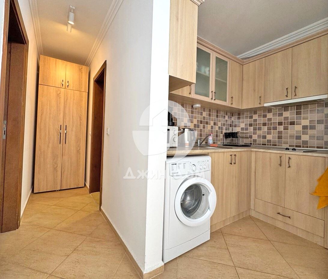 Стилен двустаен апартамент в к-с „Антония“, гр. Свети Влас - 0