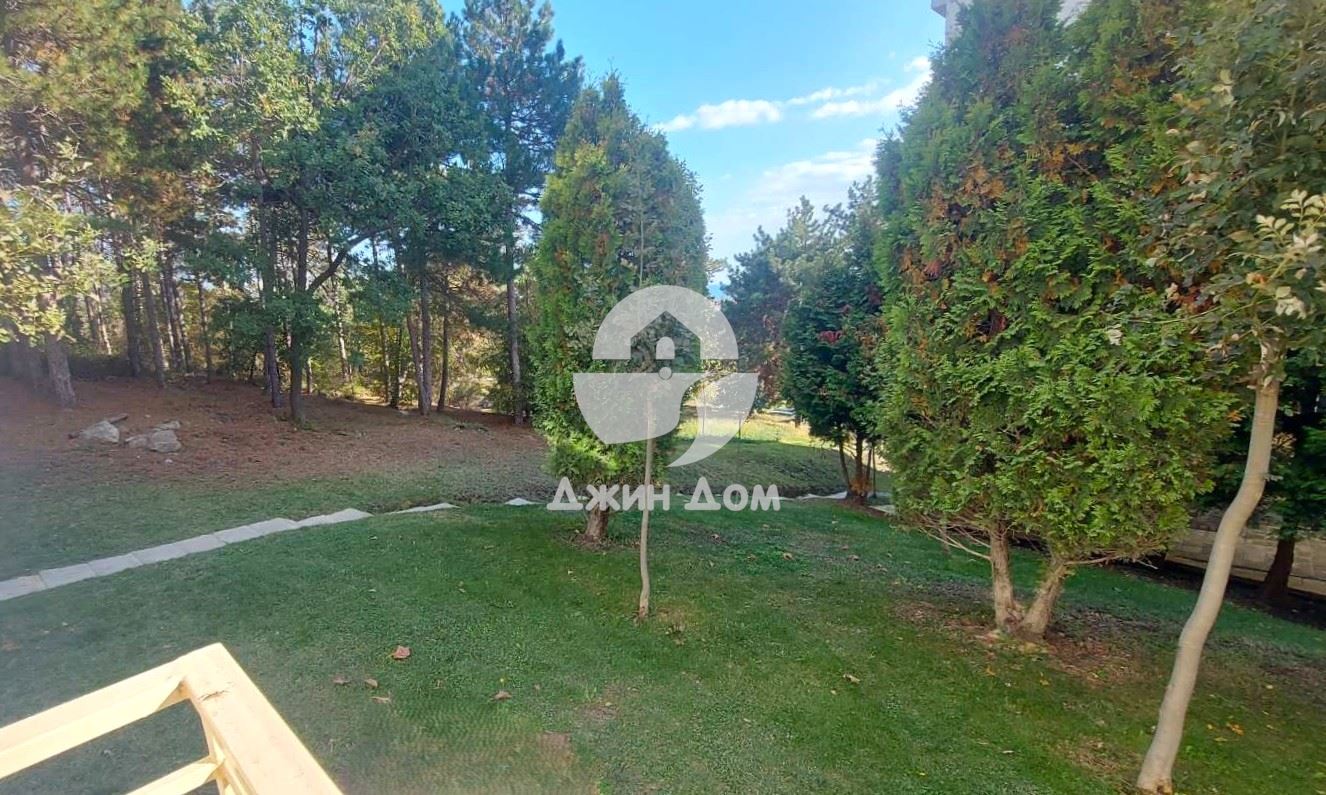 Едностаен апартамент в к-с „Краун Форт Клуб“, гр. Свети Влас - 0