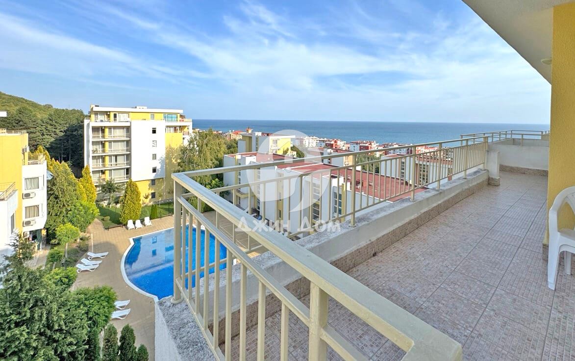 Двустаен апартамент с ПАНОРАМА МОРЕ в к-с „Краун Форт“, гр. Свети Влас - 0