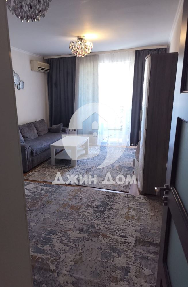 Тристаен апартамент в жилищна сграда БЕЗ ТАКСА, с. Равда - 0