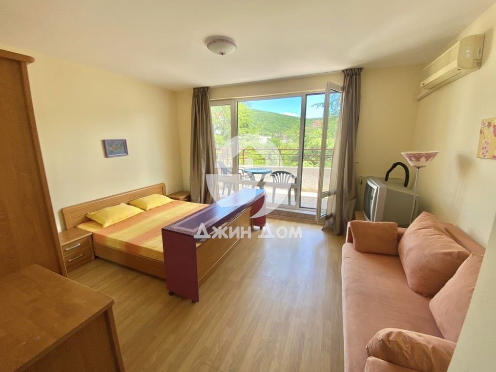 Едностаен апартамент в к-с Привилидж Форт Бийч, к.к Елените - 0