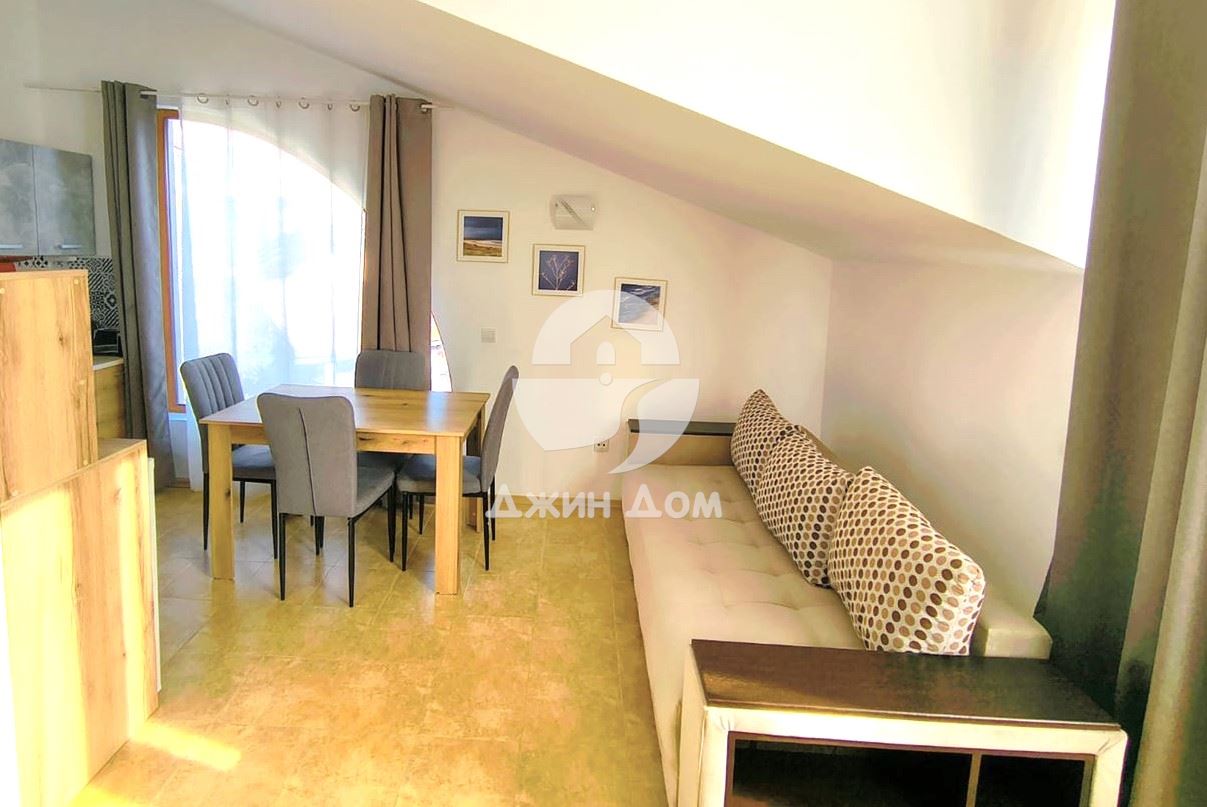 Просторен двустаен апартамент в к-с „Морски Фар“, гр. Свети Влас - 0