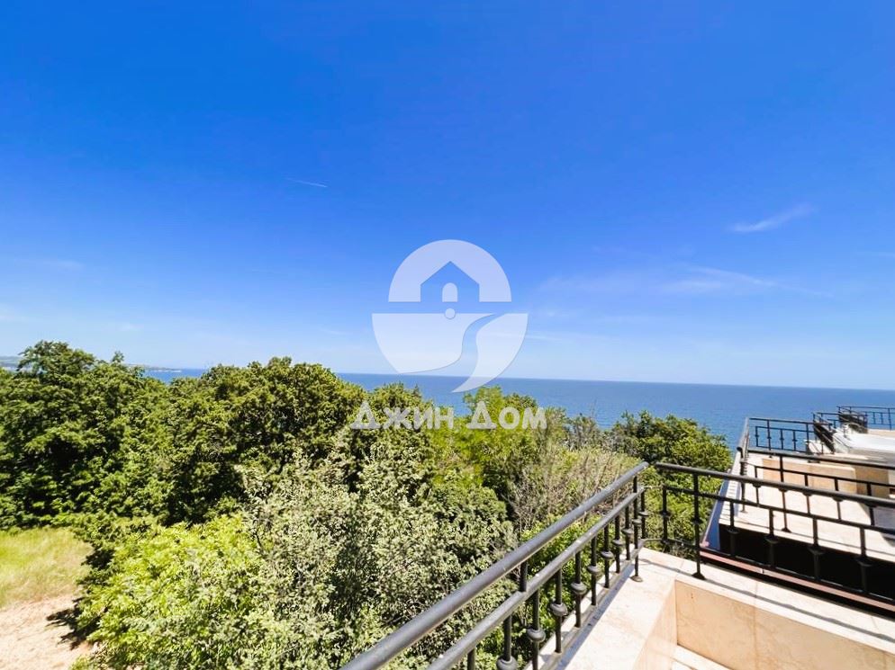 Просторен пентхаус с ПАНОРАМА МОРЕ в Клифф Бийч СПА Резорт, гр. Обзор - 0