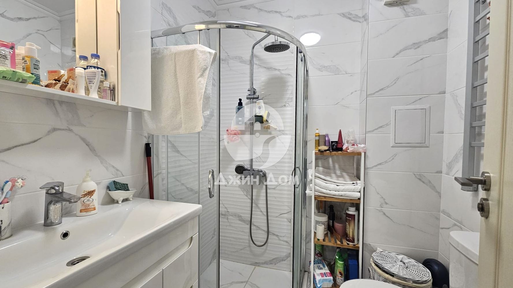 Двустаен апартамент в к-с „Валенсия Гардънс“, гр. Несебър - 0