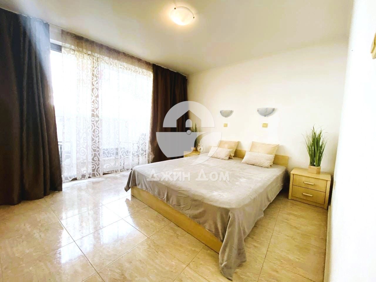 Двустаен апартамент с ГЛЕДКА МОРЕ в к-с Диамант, гр. Свети Влас - 0