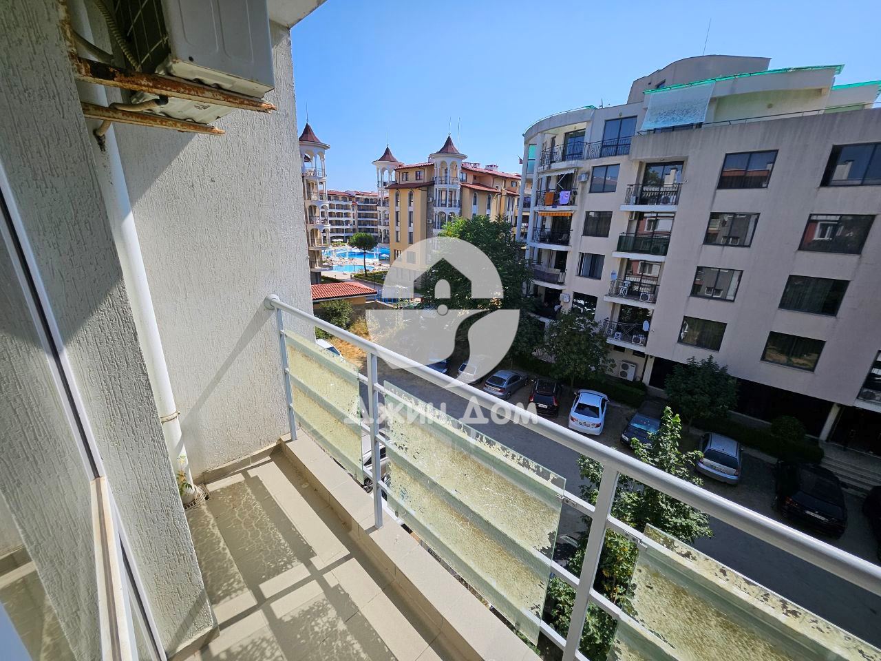 Просторен двустаен апартамент в к-с „Амелия”, к.к. Слънчев бряг - 0