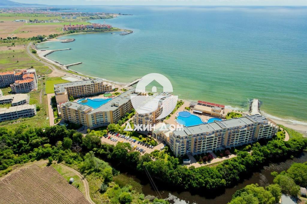 Едностаен апартамент с ГЛЕДКА МОРЕ в к-с „Мидия“, гр. Ахелой - 0