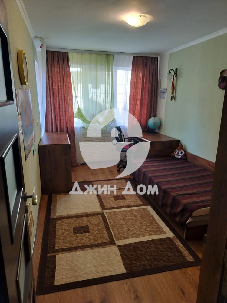 Тристаен апартамент в жилищна сграда БЕЗ ТАКСА, с. Равда - 0