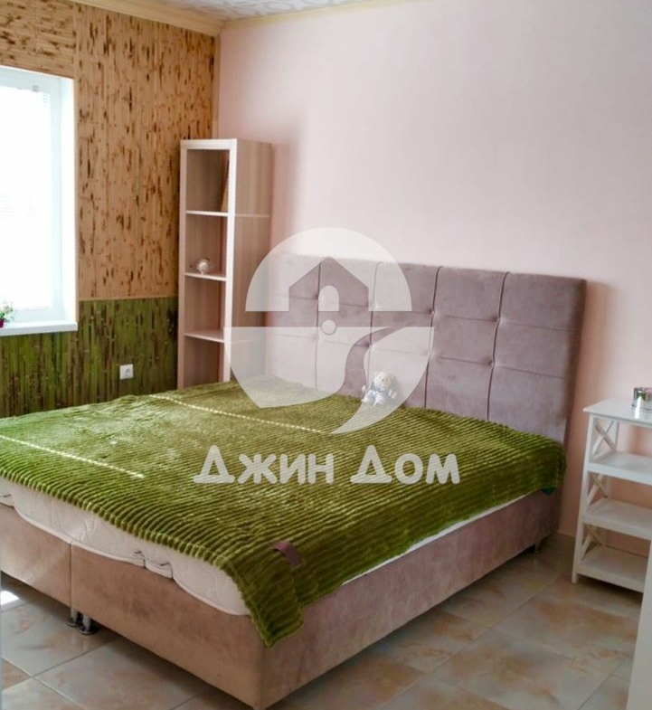Обзаведена едноетажна къща с двор в с. Тънково - 0