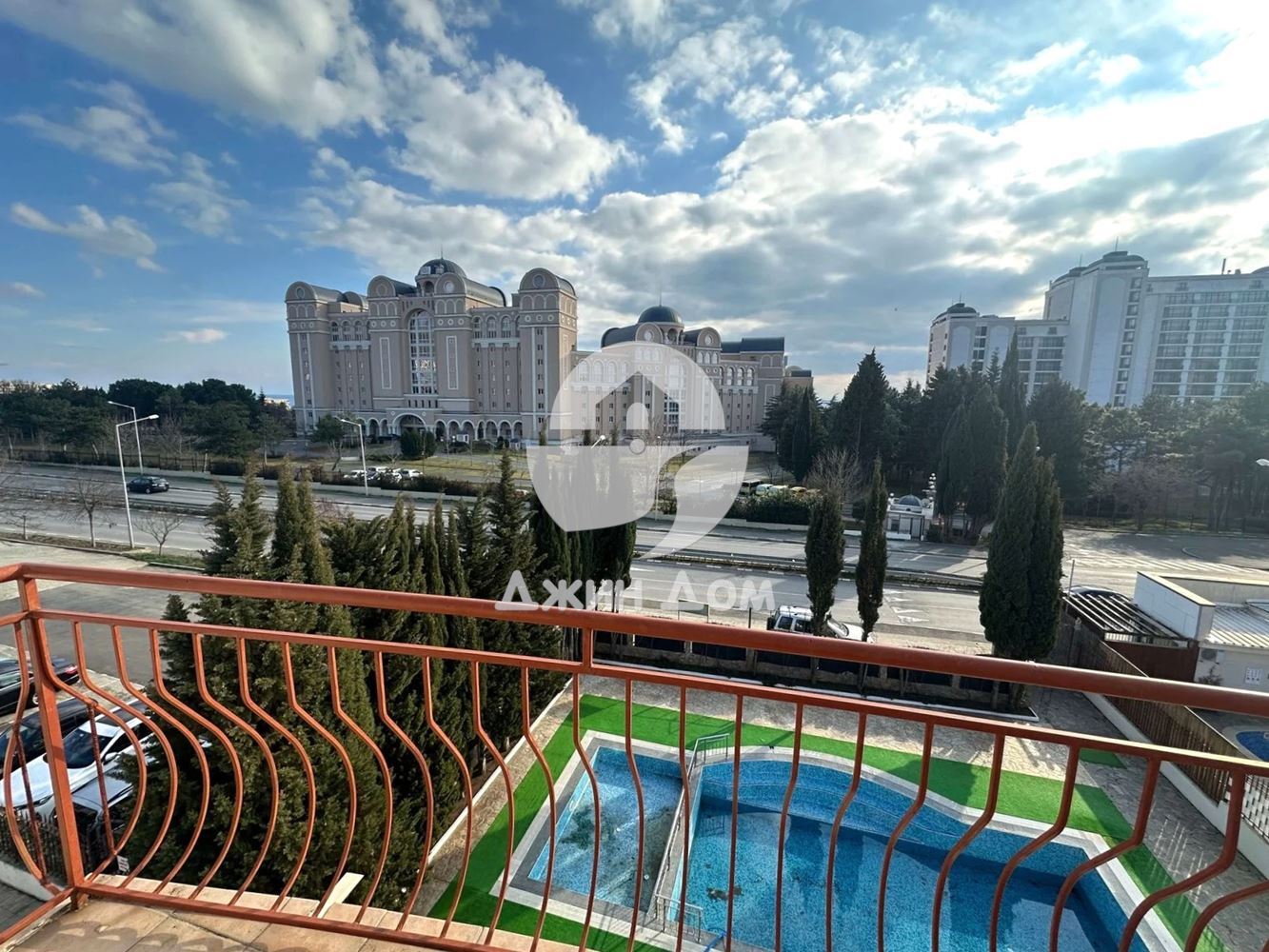 Просторен двустаен апартамент в к-с Белл Еър, гр. Свети Влас - 0