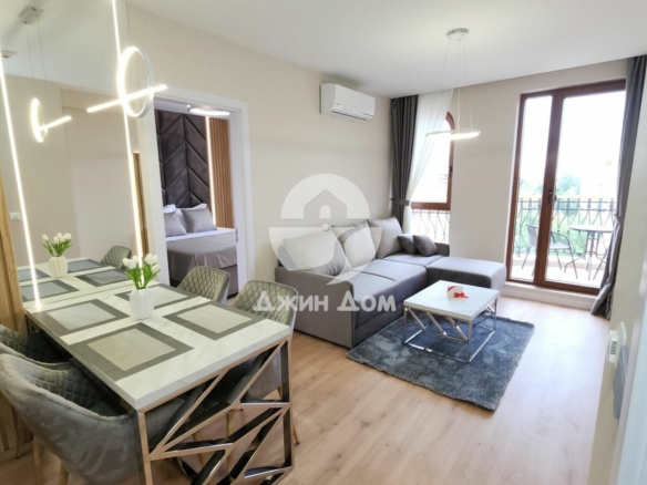 Тристаен апартамент в к-с Хармони Сюитс 18, к.к. Слънчев бряг - 0