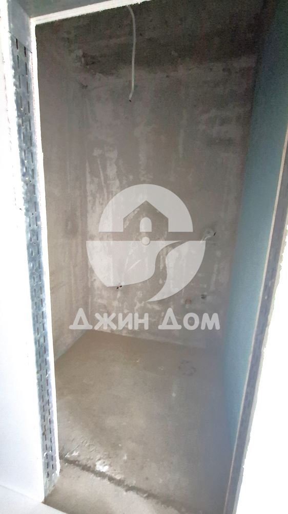 Просторен двустаен апартамент с ДВОР И ПАНОРАМА МОРЕ в гр. Несебър - 0