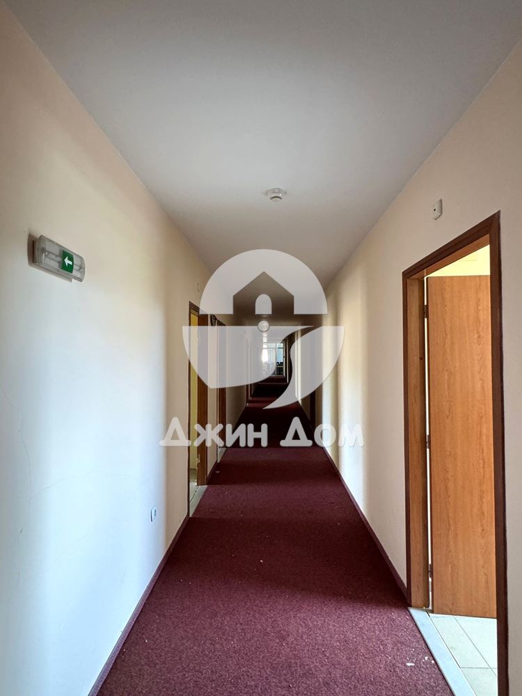 Триетажен корпус от хотел в к-с „Роял Сентрал“, к.к. Слънчев бряг - 0
