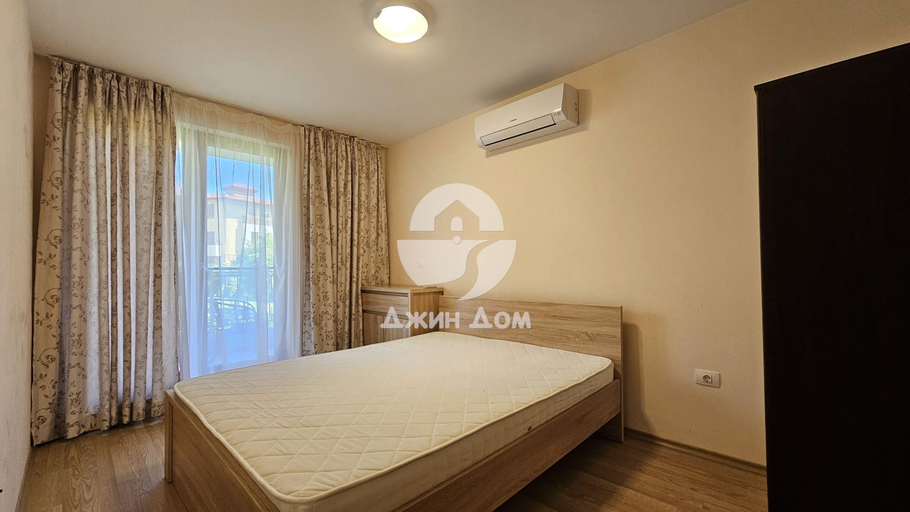 Двустаен апартамент в к-с „Райска градина“, гр. Свети Влас - 0