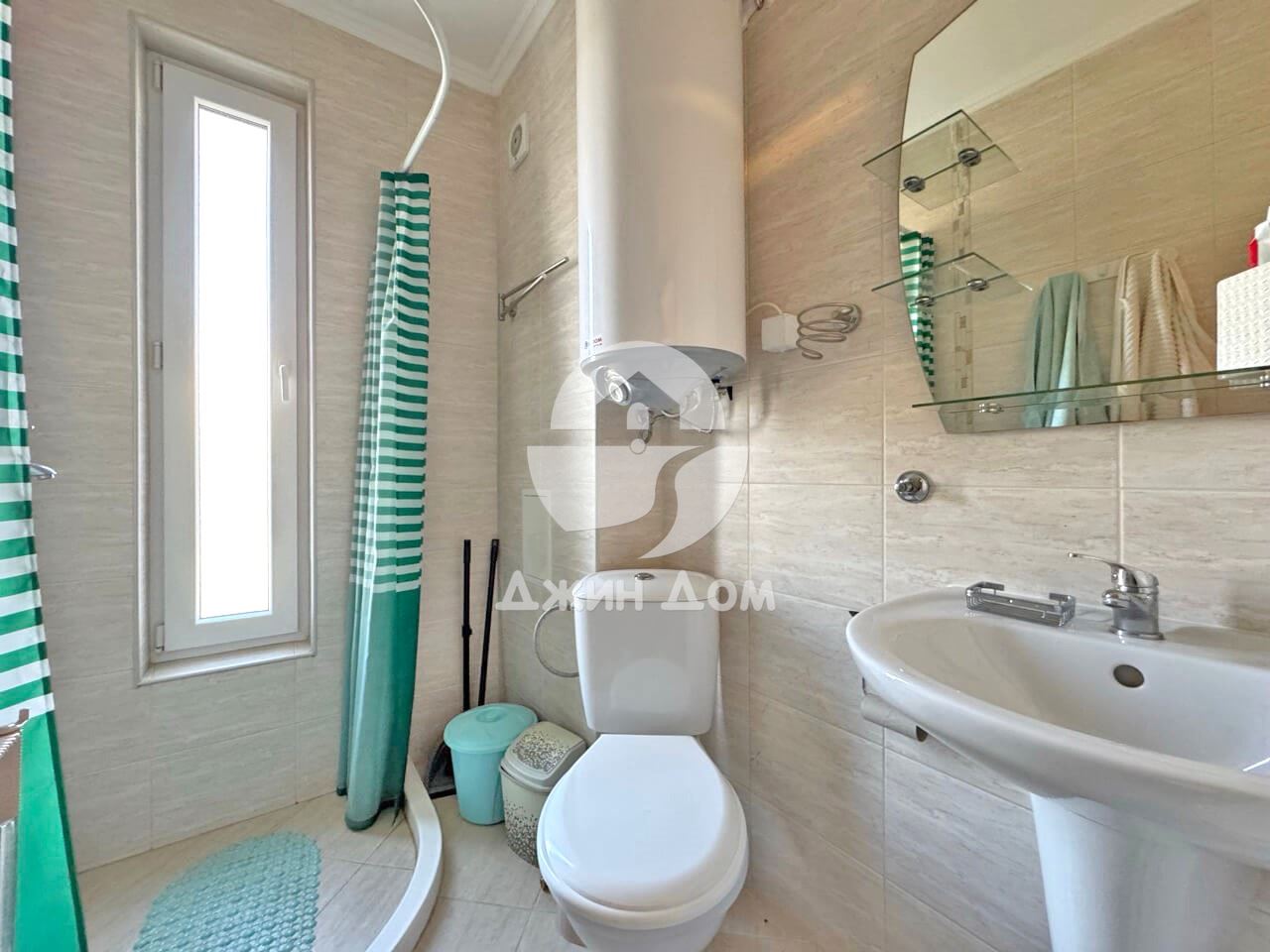 Просторен едностаен апартамент в к-с „Вип Вижън“, к.к. Слънчев бряг - 0