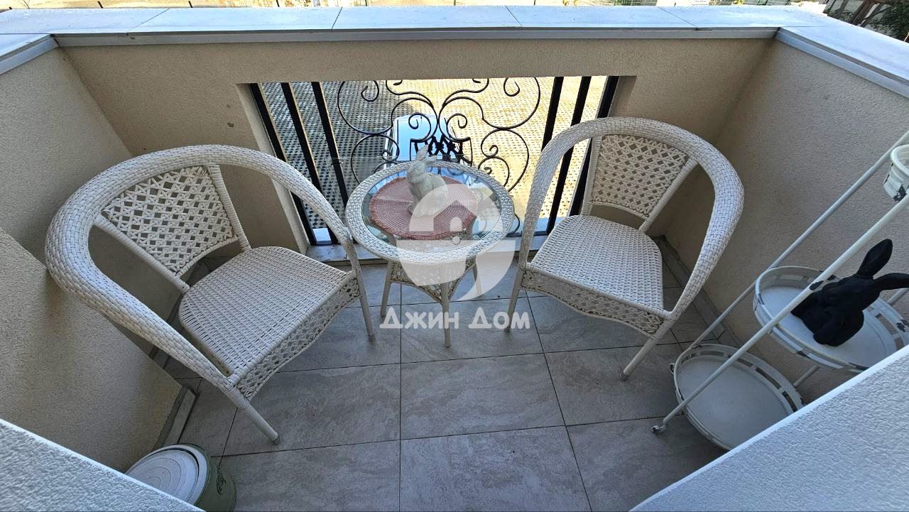 Просторен тристаен апартамент в к-с Магнолия Резиденс 6, Слънчев бряг - 0