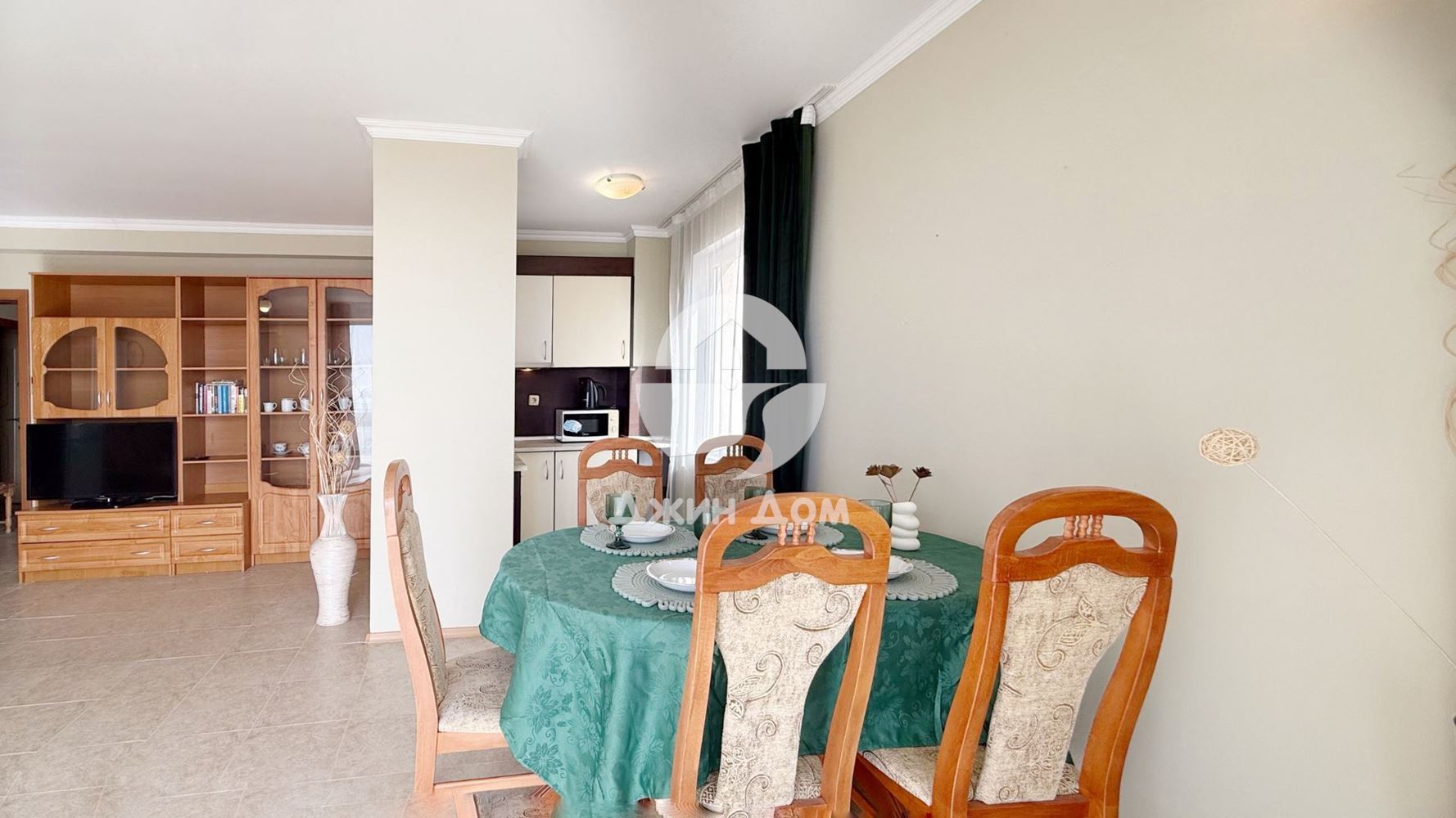 Тристаен апартамент с ГЛЕДКА МОРЕ в к-с „Виста Резиденс“, гр. Свети Влас - 0